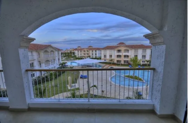 Hotel Weare Cadaques Bayahibe apartamento terraza con vista piscina